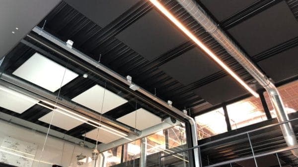 Akoestiek in kantoor Incentro verbeterd
