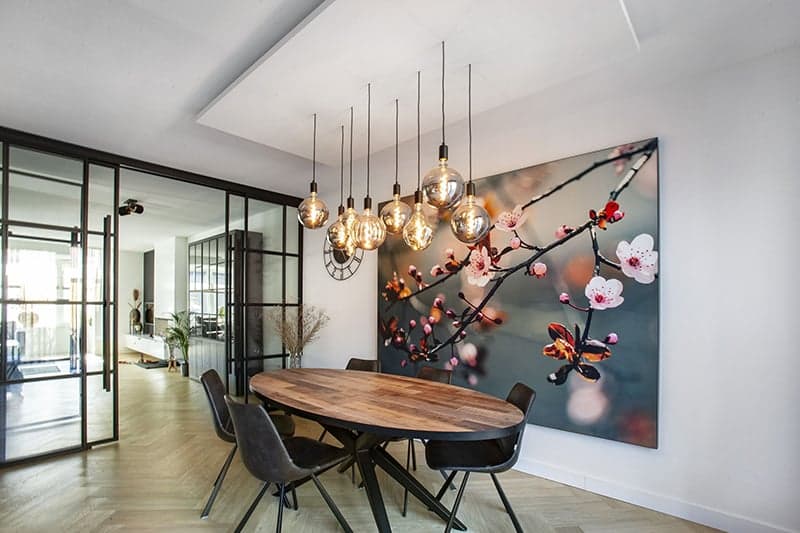 EASYphoto Akustik-Fotopanel mit individueller Motivwahl. Das Paneel verbindet persönliche Gestaltung mit effektiver Schallabsorption und schafft eine stilvolle sowie akustisch angenehme Umgebung. Ideal für Büros, Homeoffices und öffentliche Räume.